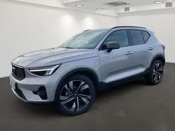 Silber (silver dawn) Gebraucht 2024 Volvo XC40 Plus SUV | 39.490 € (Teuer)