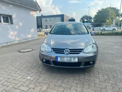 Blau Gebraucht 2008 VW Golf V Limousine | 4.500 € (Etwas zu teuer)