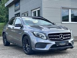 Grau Gebraucht 2018 Mercedes GLA200 AMG SUV | 18.500 € (Fairer Preis)
