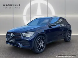 Blau Gebraucht 2021 Mercedes GLC300e AMG SUV | 43.900 € (Teuer)
