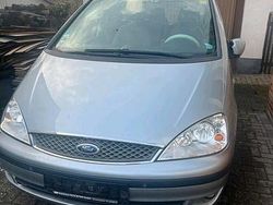 Silber Gebraucht 2002 Ford Galaxy Van / Kleinbus | 2.500 € (Teuer)