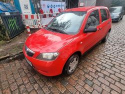 Rot Gebraucht 2004 Mazda 2 Kleinwagen | 1.300 €
