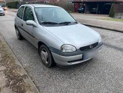 Silber Gebraucht 1997 Opel Corsa Kleinwagen | 350 € (Superpreis)
