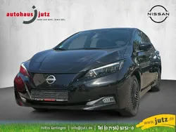 Schwarz Gebraucht 2022 Nissan Leaf Tekna Kleinwagen | 23.900 € (Teuer)