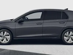 Anemonenblau metallic Neu 2025 VW Golf VIII R Limousine | 32.070 € (Superpreis)