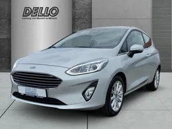 Polarsilber metallic Gebraucht 2018 Ford Fiesta Titanium Kleinwagen | 13.990 € (Fairer Preis)