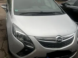 Silber Gebraucht 2014 Opel Zafira Tourer Van / Kleinbus | 8.700 € (Guter Preis)