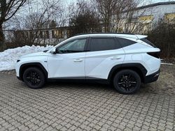 Weiß Gebraucht 2021 Hyundai Tucson Trend SUV | 22.900 € (Etwas zu teuer)