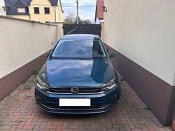 Grün Gebraucht 2018 VW Golf Sportsvan Van / Kleinbus | 19.500 € (Fairer Preis)