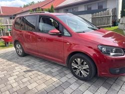 Rot Gebraucht 2013 VW Touran Van / Kleinbus | 8.999 € (Guter Preis)