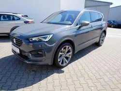 Grau Gebraucht 2024 Seat Tarraco FR SUV | 37.990 € (Fairer Preis)