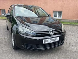 Schwarz Gebraucht 2009 VW Golf VI Limousine | 3.990 € (Fairer Preis)