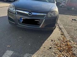 Gebraucht 2009 Opel Astra Selection Limousine | 3.500 € (Fairer Preis)