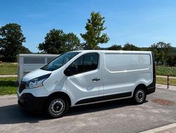 Weiß Gebraucht 2019 Renault Trafic Van / Kleinbus | 9.990 €