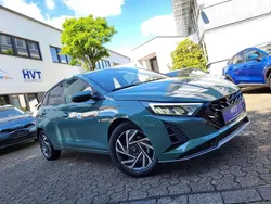 Mangrove green Neu 2025 Hyundai i20 Limousine | 16.980 € (Guter Preis)