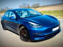 Blau Gebraucht 2021 Tesla Model 3 Performance Limousine | 36.900 € (Teuer)