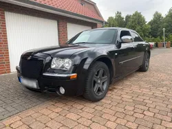 Schwarz Gebraucht 2010 Chrysler 300C Limousine | 4.500 €