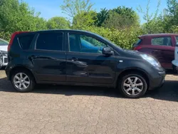 Schwarz Gebraucht 2006 Nissan Note Van / Kleinbus | 2.500 € (Etwas zu teuer)