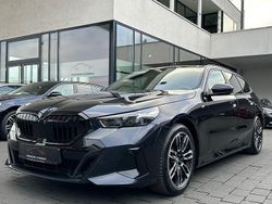 Schwarz Gebraucht 2025 BMW 520 M Sport Kombi | 51.890 € (Fairer Preis)