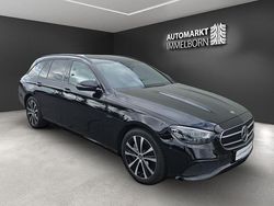 Schwarz Gebraucht 2021 Mercedes E300 Night Kombi | 29.700 € (Fairer Preis)