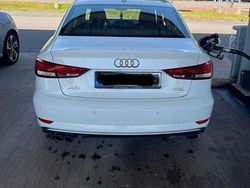 Weiß Gebraucht 2017 Audi A3 Sport Limousine | 12.000 € (Fairer Preis)
