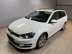 Weiß Gebraucht 2016 VW Golf VII Comfortline Kombi | 7.900 € (Fairer Preis)