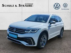 Weiß Gebraucht 2022 VW Tiguan Allspace R-line SUV | 40.950 € (Guter Preis)