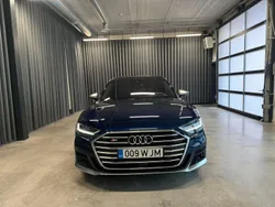 Blau Gebraucht 2021 Audi S8 Limousine | 70.000 € (Fairer Preis)