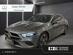 Grau Gebraucht 2024 Mercedes A220 Limousine | 36.400 € (Fairer Preis)