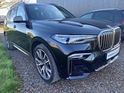 Black sapphire (metallic) Gebraucht 2022 BMW X7 Performance SUV | 74.850 € (Fairer Preis)