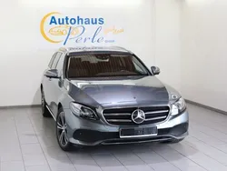 Grau Gebraucht 2019 Mercedes E400 Limousine | 36.990 € (Guter Preis)