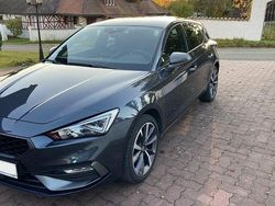 Grau Gebraucht 2022 Seat Leon FR Limousine | 23.900 € (Etwas zu teuer)