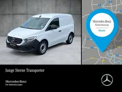 Weiß Gebraucht 2022 Mercedes Citan 108 Van / Kleinbus | 17.826 € (Etwas zu teuer)