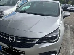 Silber Gebraucht 2017 Opel Astra Innovation Limousine | 7.000 € (Guter Preis)