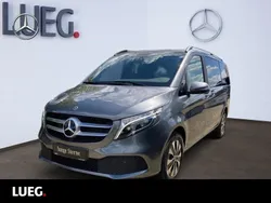 Grau Gebraucht 2022 Mercedes V250 Van / Kleinbus | 67.116 € (Teuer)