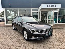 Grau Gebraucht 2019 VW Passat Kombi | 18.990 € (Fairer Preis)