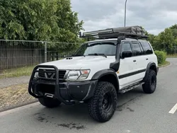 Weiß Gebraucht 2001 Nissan Patrol SUV | 15.999 €