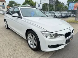 Weiß Gebraucht 2013 BMW 330 Sport Line Kombi | 14.999 € (Fairer Preis)