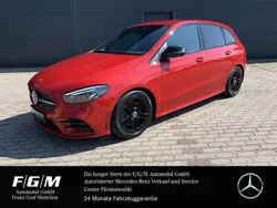Rot Gebraucht 2019 Mercedes B220 AMG Van / Kleinbus | 25.770 € (Fairer Preis)