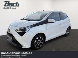 Weiß Gebraucht 2020 Toyota Aygo X-play Kleinwagen | 8.990 € (Fairer Preis)