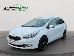 Weiß Gebraucht 2013 Kia Ceed Kleinwagen | 13.700 € (Teuer)