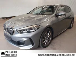 Skyscraper grau Gebraucht 2023 BMW 120 M Sport Kleinwagen | 29.999 € (Fairer Preis)