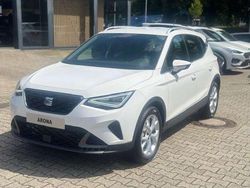 Weiß Gebraucht 2024 Seat Arona FR SUV | 21.500 € (Fairer Preis)
