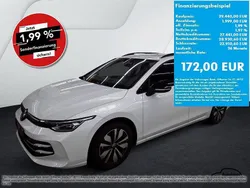 Oryxweiß perleffekt (weiß) Gebraucht 2024 VW Golf VIII Goal Kombi | 29.440 € (Guter Preis)