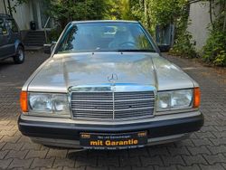 Silber Gebraucht 1991 Mercedes 190 Limousine | 3.999 €