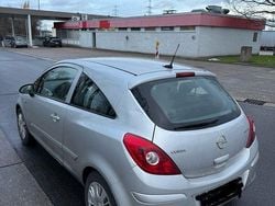 Silber Gebraucht 2007 Opel Corsa Sport Limousine | 2.300 € (Guter Preis)