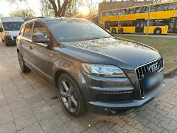 Grau Gebraucht 2012 Audi Q7 S-Line SUV | 16.800 € (Fairer Preis)