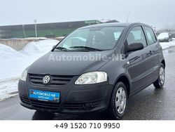 Grau Gebraucht 2009 VW Fox Basis Kleinwagen | 1.300 € (Fairer Preis)