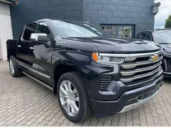 Schwarz Neu 2024 Chevrolet Silverado SUV | 78.490 € (Fairer Preis)