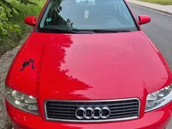 Rot Gebraucht 2004 Audi A4 Kombi | 1.000 € (Superpreis)